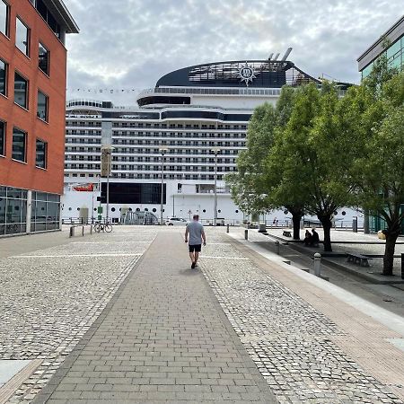 Liverpool City Princes Dock Apartment Exterior foto